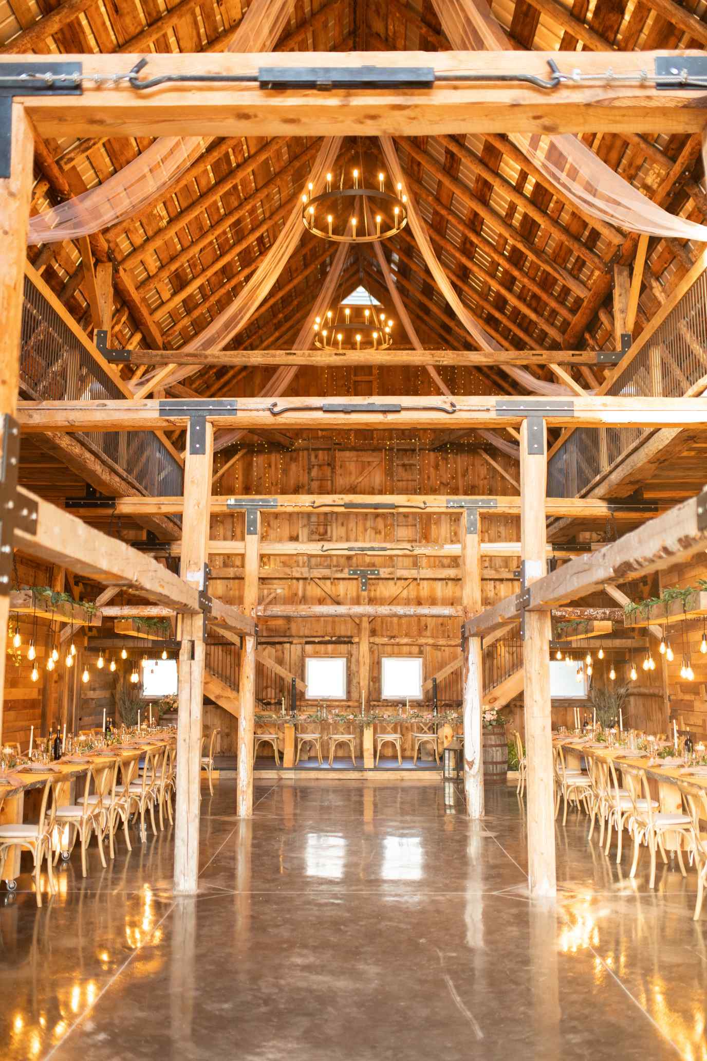 Pine tree ceremony site at Oak & Pines