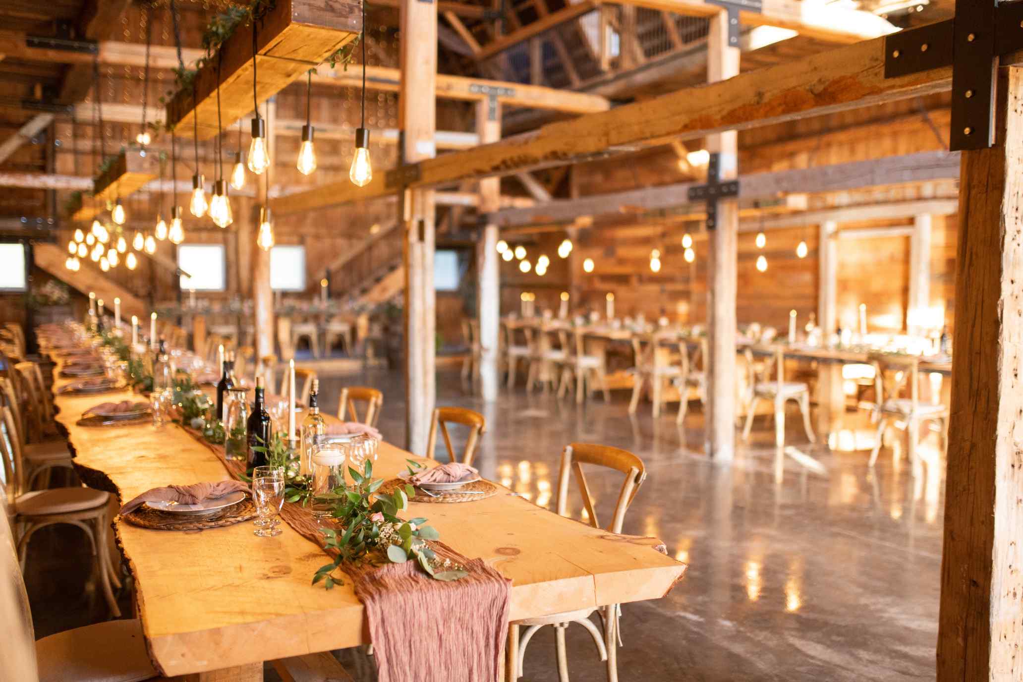 Oak & Pines ceremony